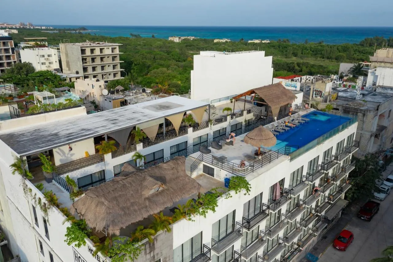 Hotel 52 Плая-дель-Кармен