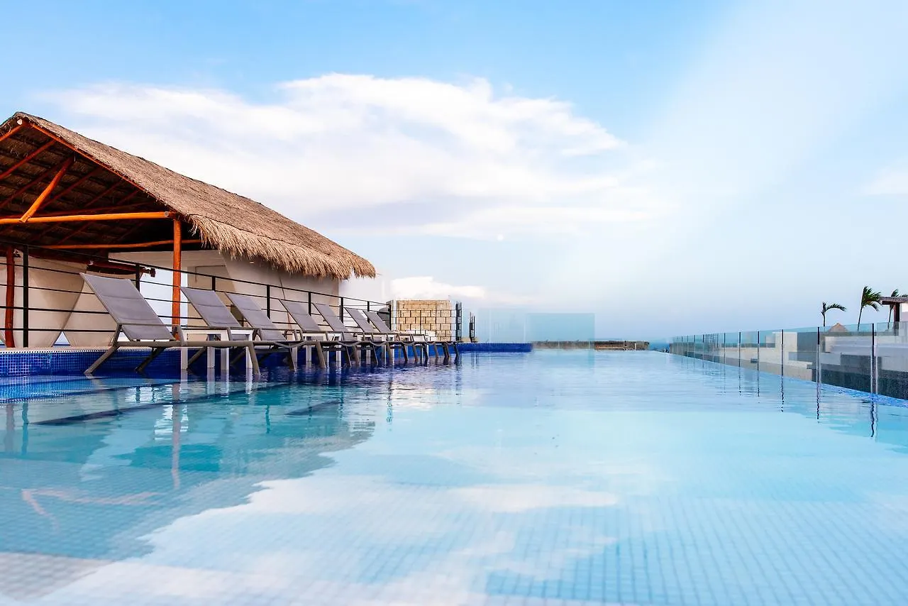 Hotel 52 Плая-дель-Кармен