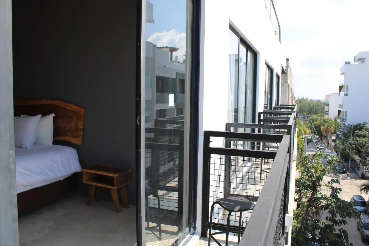 ****  Hotel 52 Playa Del Carmen Mexico